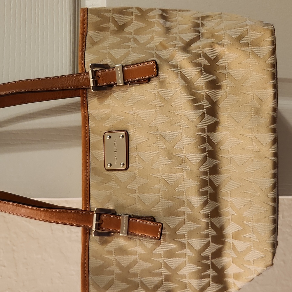 Michael Kors Tan Handbag